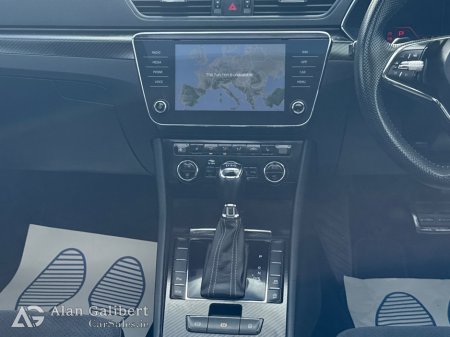 2022 Skoda Superb - photo 14