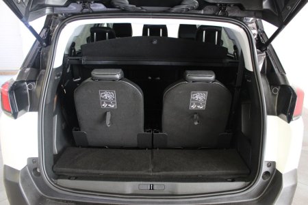 2019 Peugeot 5008 - photo 11