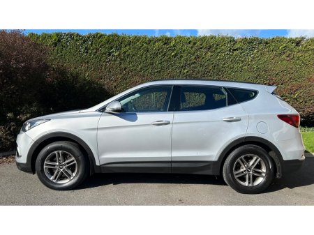 2017 Hyundai Santa Fe - photo 2