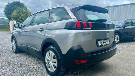 2018 Peugeot 5008 - photo 5