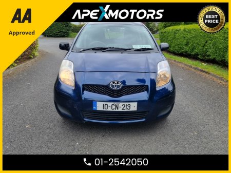 2010 Toyota Yaris - photo 2