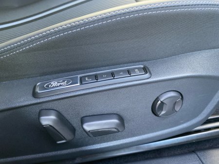 2026 Ford Capri - photo 13