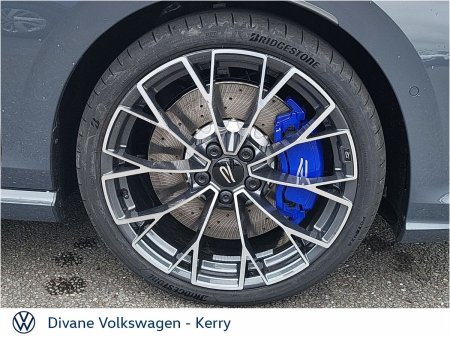 2027 Volkswagen Golf - photo 8