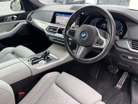 2023 BMW X5 - photo 7