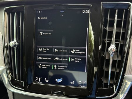 2019 Volvo S90 - photo 18
