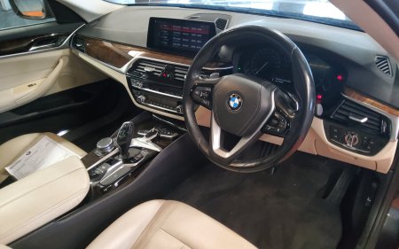 2019 BMW 5-Series - photo 7