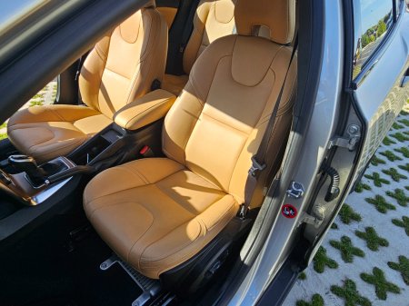 2017 Volvo V40 - photo 20