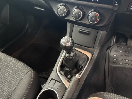 2016 Toyota Corolla - photo 13