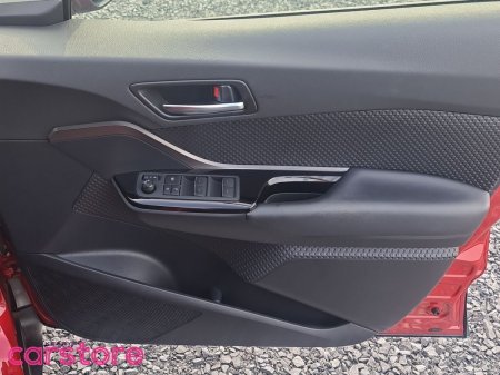 2021 Toyota C-HR - photo 14