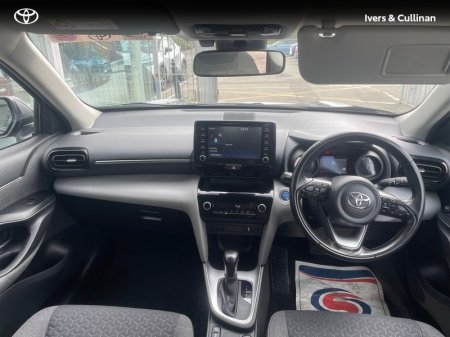 2022 Toyota Yaris Cross - photo 8