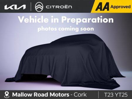 2020 Toyota Camry DAA-AXVH70