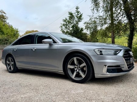 2019 Audi A8 - photo 2