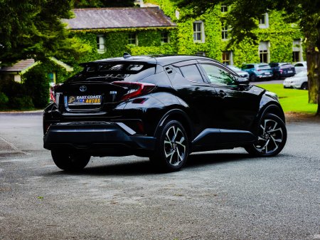 2017 Toyota C-HR - photo 2