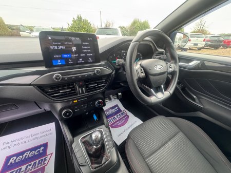2020 Ford Focus - photo 14