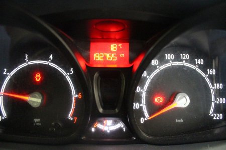 2011 Ford Fiesta - photo 23