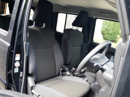 2025 Suzuki Jimny - photo 9
