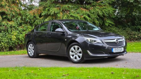 2017 Opel Insignia - photo 2
