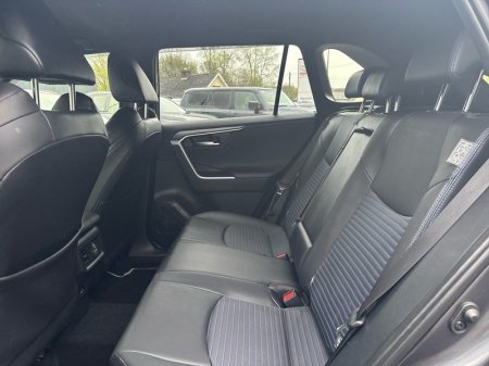 2024 Toyota RAV4 - photo 7