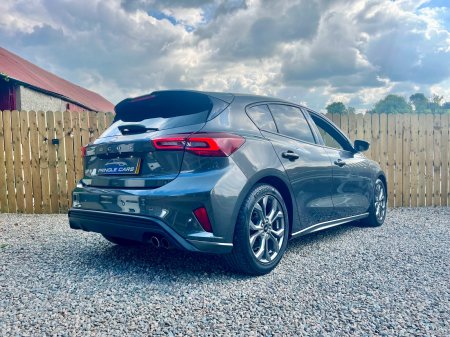 2022 Ford Focus - photo 3