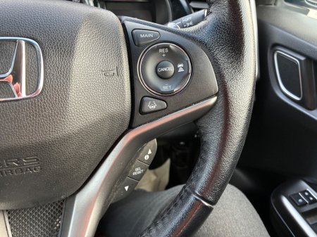 2018 Honda Grace - photo 17
