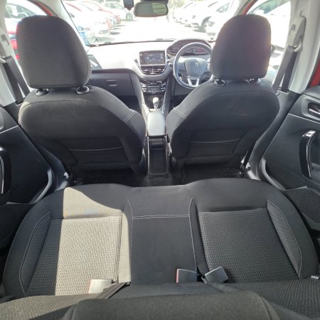 2017 Peugeot 208 - photo 13