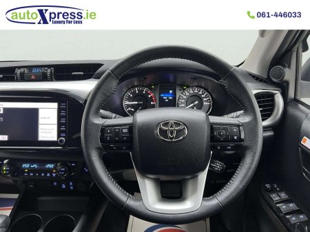 2023 Toyota Hilux - photo 17