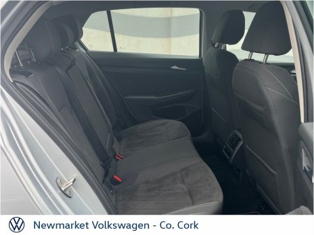 2023 Volkswagen Golf - photo 24