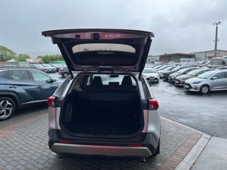 2023 Toyota RAV4 - photo 10