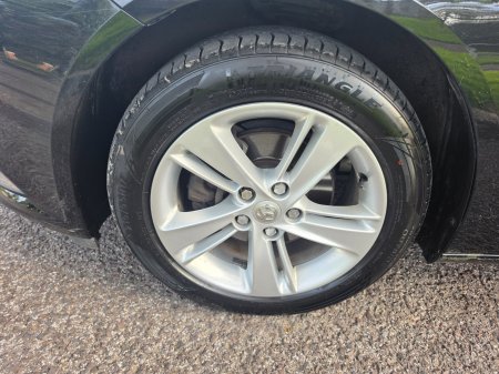 2017 Vauxhall Insignia - photo 9