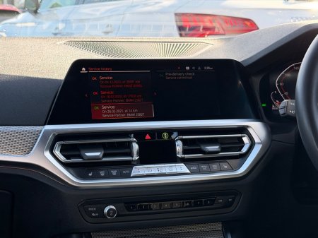 2021 BMW 3-Series - photo 23