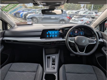 2024 Volkswagen Golf - photo 11