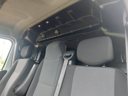 2021 Nissan NV400 - photo 25