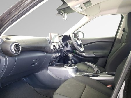2022 Nissan Juke - photo 3