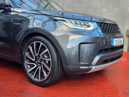 2017 Land Rover Discovery - photo 2