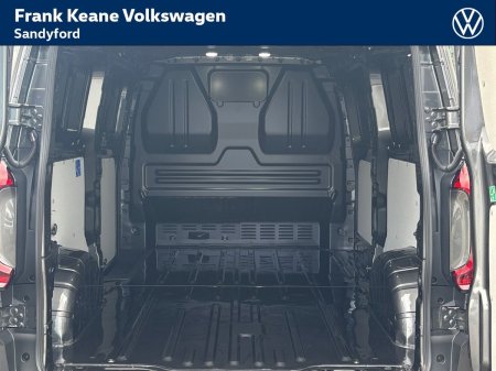 2027 Volkswagen Transporter - photo 6