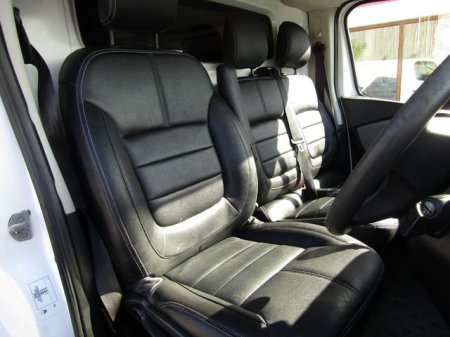 2019 Renault Trafic - photo 13