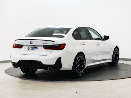 2023 BMW 3-Series - photo 3