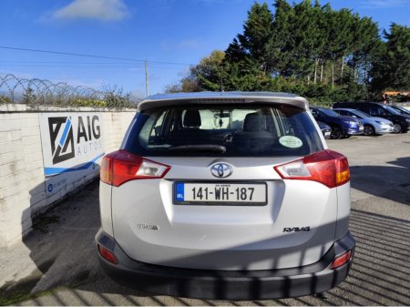 2014 Toyota RAV4 - photo 6