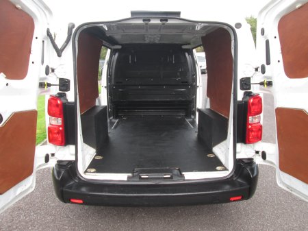 2021 Opel Vivaro - photo 9