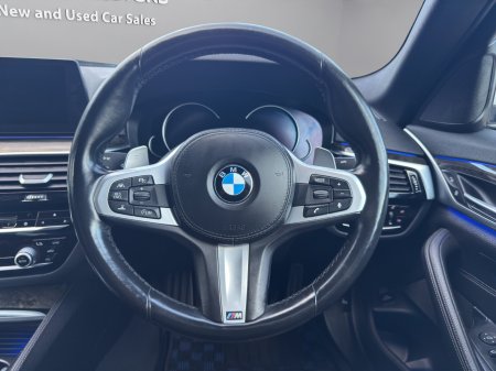 2018 BMW 5-Series - photo 14
