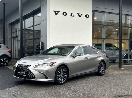 2023 Lexus ES ES300h Dynamic - 1 OWNER-