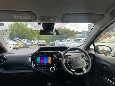 2019 Toyota Aqua - photo 16