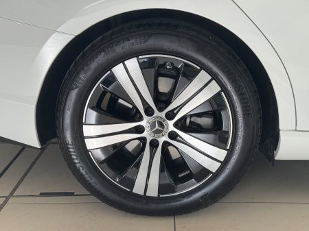 2025 Mercedes-Benz C-Class - photo 7