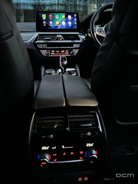 2021 BMW 5-Series - photo 22
