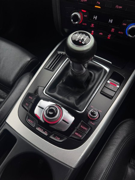 2015 Audi A4 - photo 28