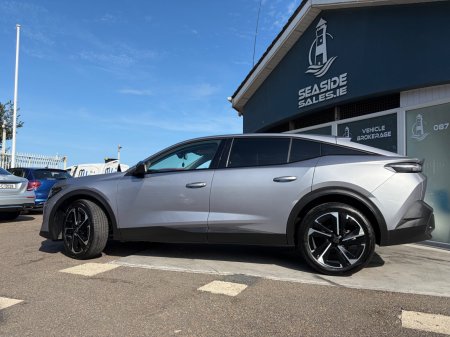 2024 Peugeot 408 - photo 2