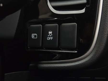 2018 Mitsubishi Outlander - photo 10