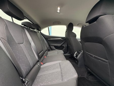 2021 Skoda Octavia - photo 5
