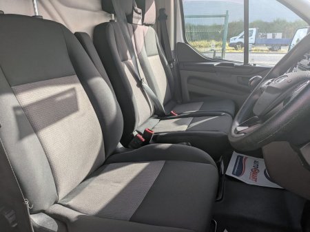 2023 Ford Transit Custom - photo 13