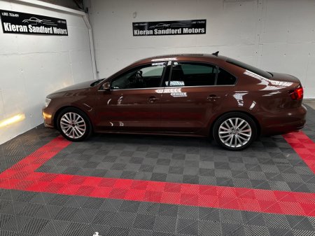 2017 Volkswagen Jetta - photo 6